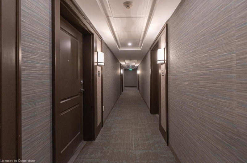 Room1
