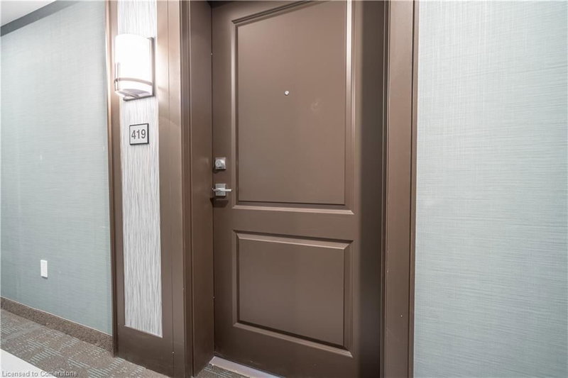 Room1