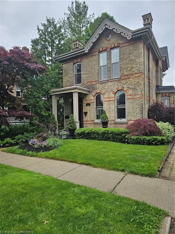 Single Family Residence sold at 113 Dufferin Avenue, Brantford, Holmedale, N3T 4P9 - MLS: XH4194811