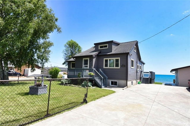 906 Lakeshore Road