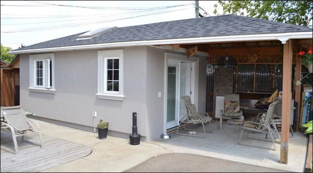 1B - 293 Queenston Road