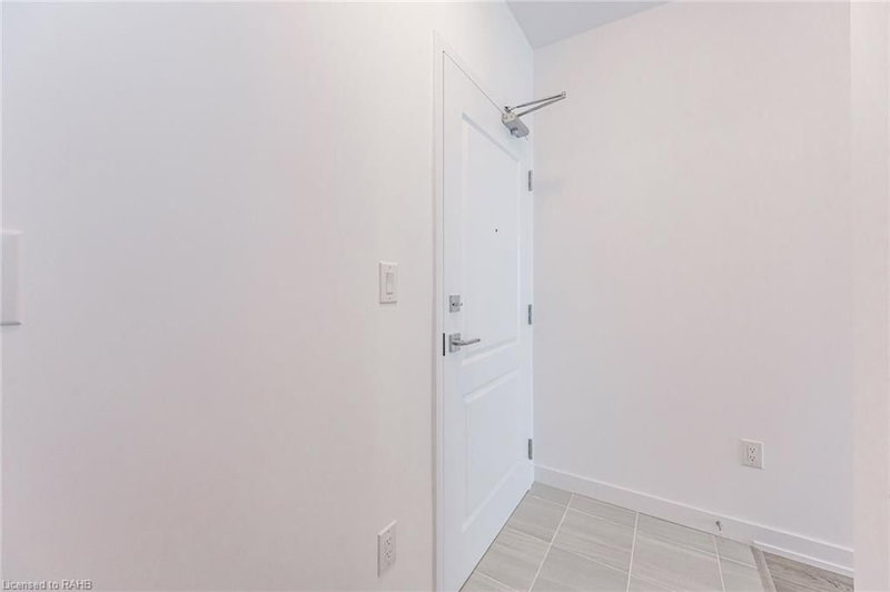 Room2