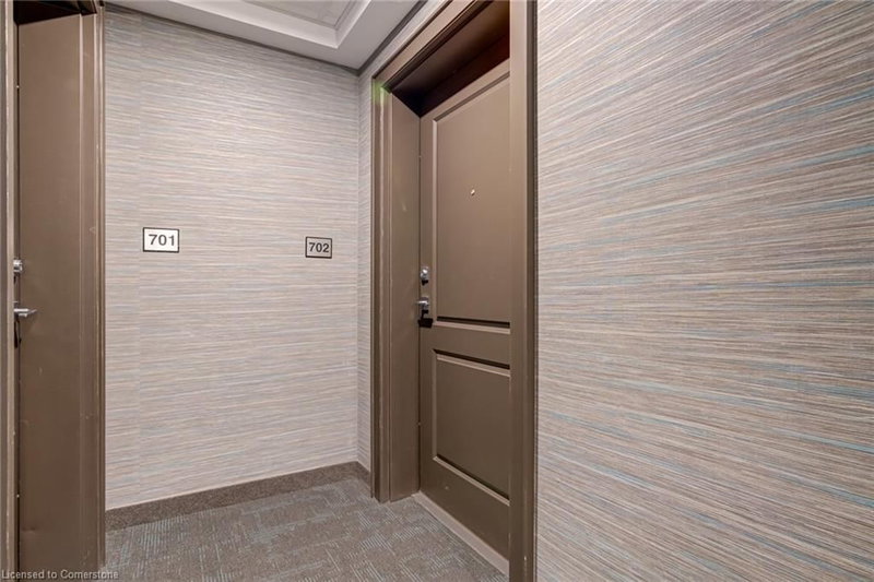 Room2