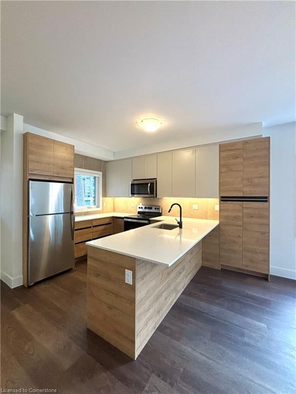 10 - 276 Dunsmure Road