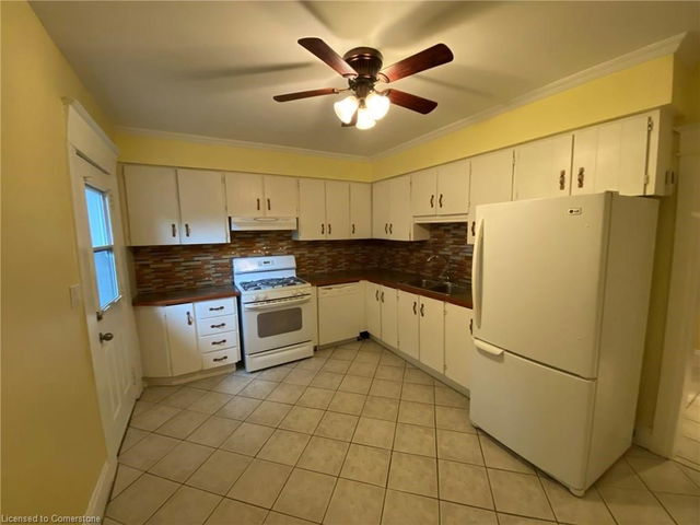 Upper - 21 Proctor Boulevard