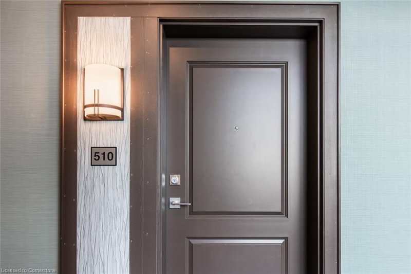 Room1