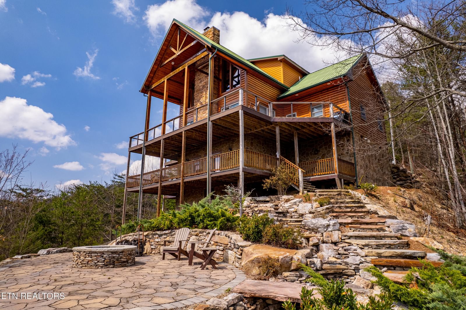 1184 Fawn Hollow Tr, Townsend, TN 37882 — Photo 1