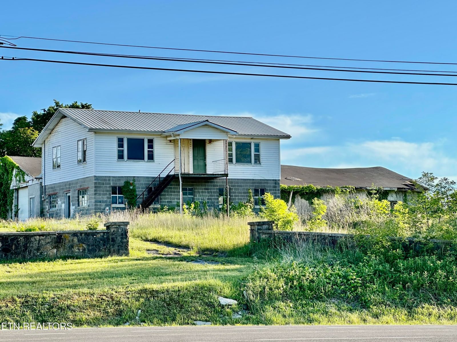 118 Haines Rd, Ewing, VA 24248 — Photo 1