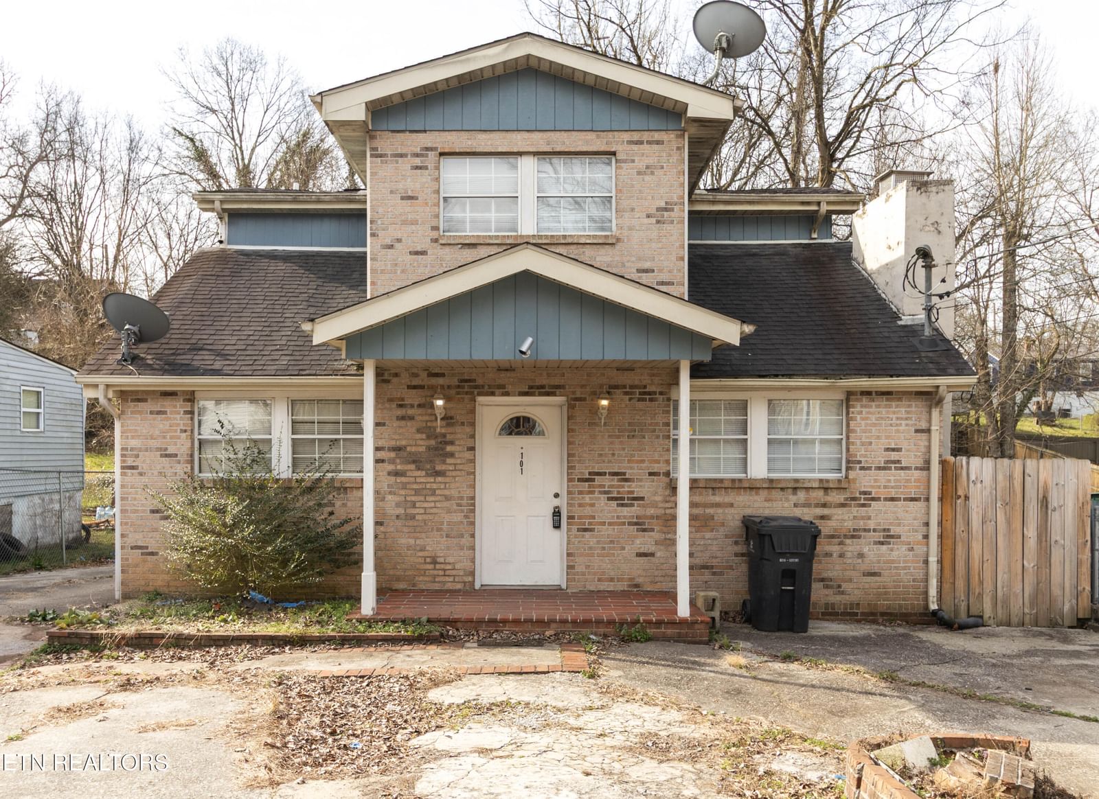 204 Wynn Ave, Knoxville, TN 37920 — Photo 1