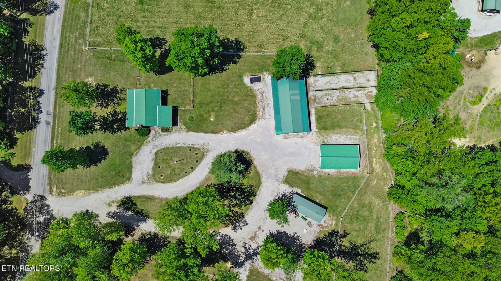 790 Spruce Creek Drive, Jamestown, TN 38556 — Photo 1