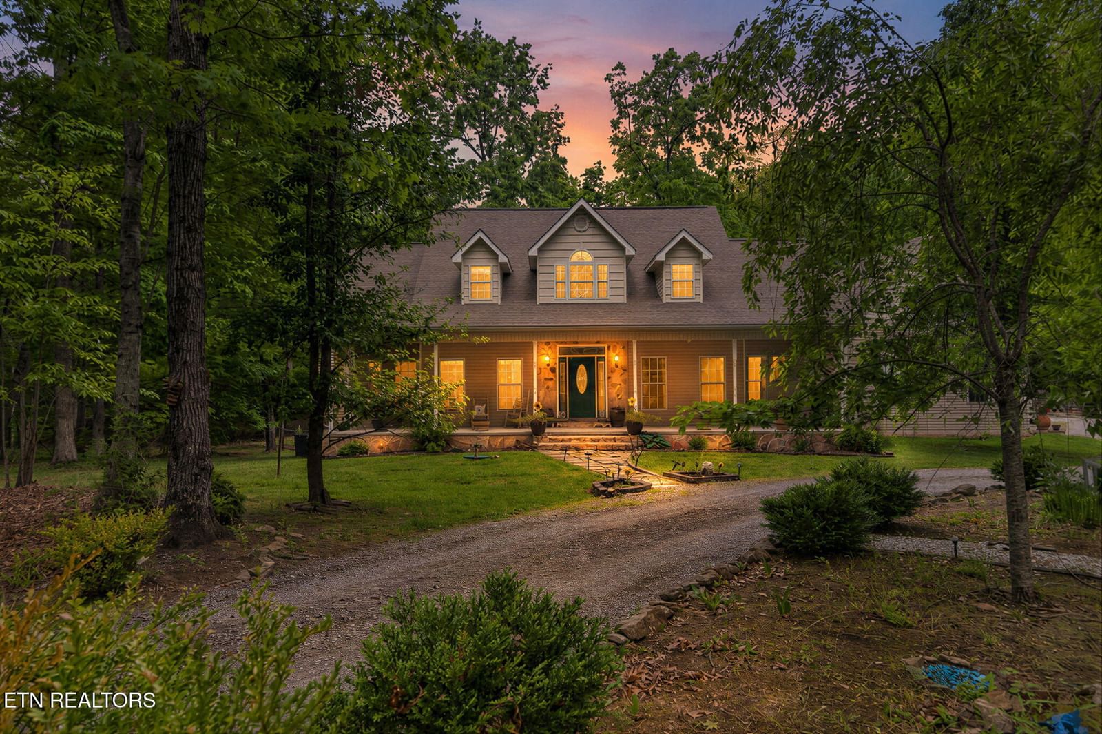 500 Cliff Park Rd, Monterey, TN 38574 — Photo 1