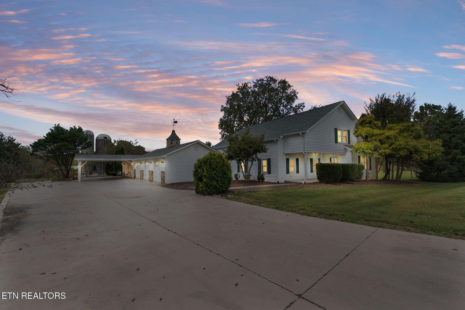 852 County Road 422, Englewood, TN 37329 — Photo 1