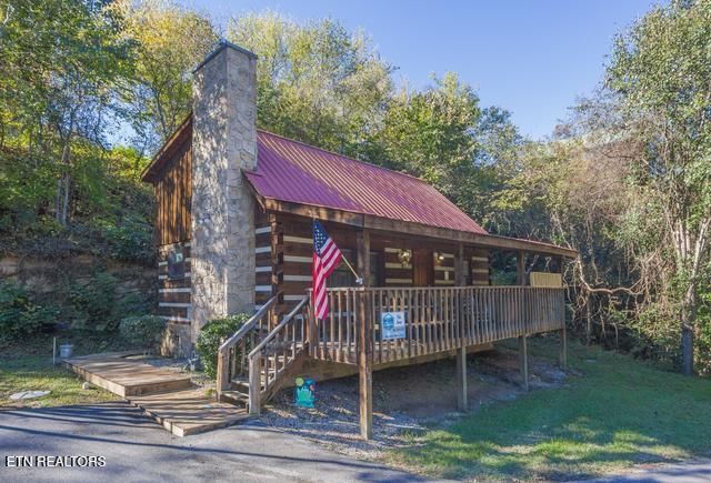 428 Hideaway Ridge Circle, Sevierville, TN 37862 — Photo 1