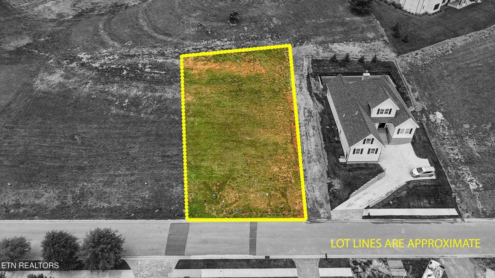 2033 Chestnut Lane, Loudon, TN 37774 — Photo 1