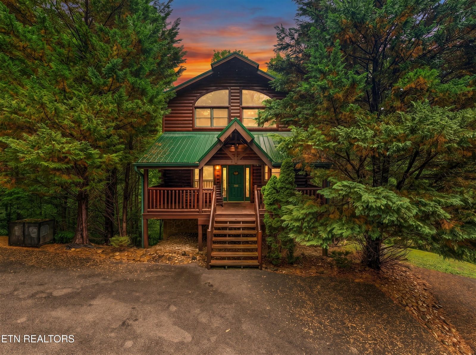 1915 Elk Springs Way, Gatlinburg, TN 37738 — Photo 1