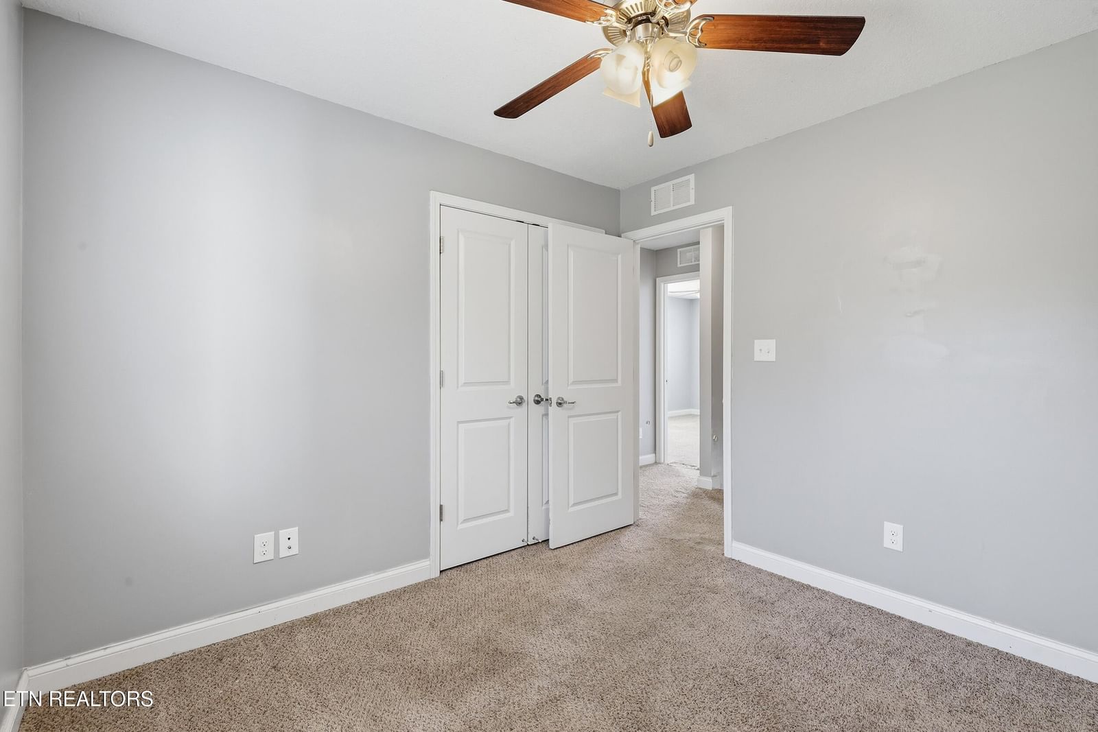 226 Heritage Crossing Drive, Maryville, TN 37804
