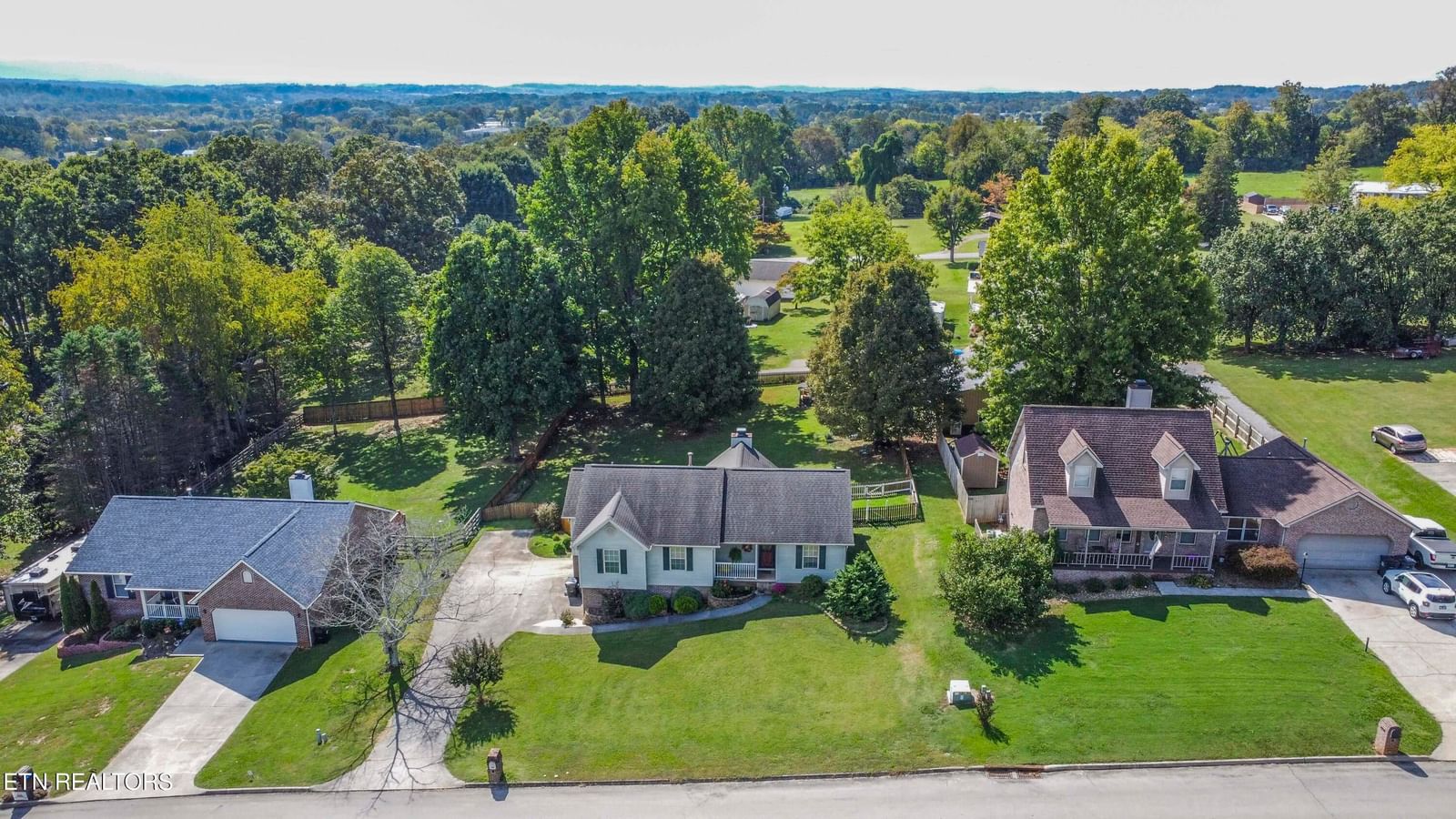 1021 Summerfield Drive, Maryville, TN 37801