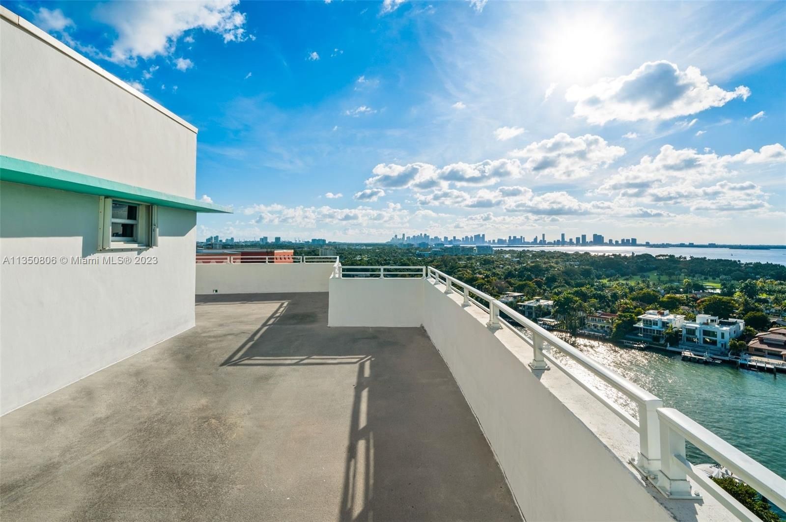 5255 Collins Ave, Unit PHA - 1