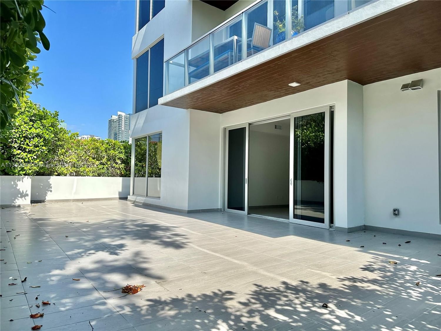 529 SW 11th St, Unit 103 - 1