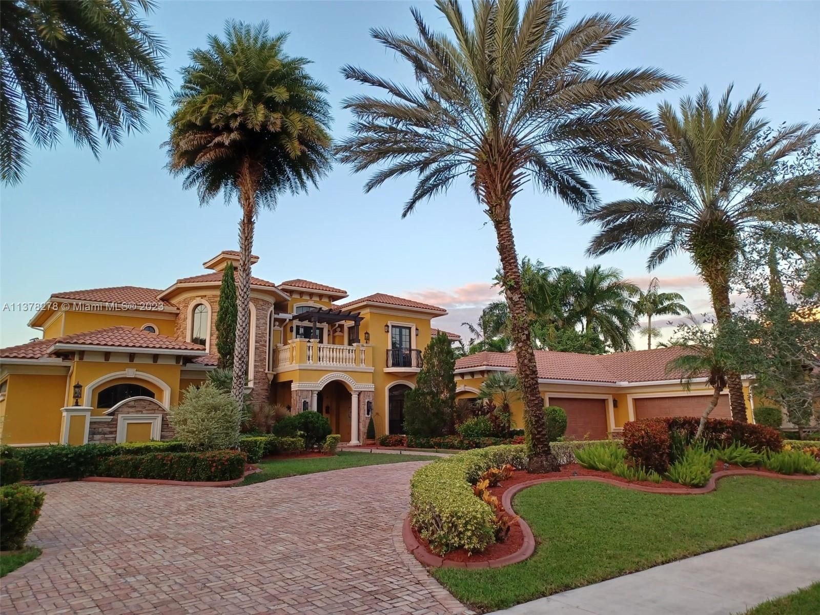 19349 Waters Edge St - 1