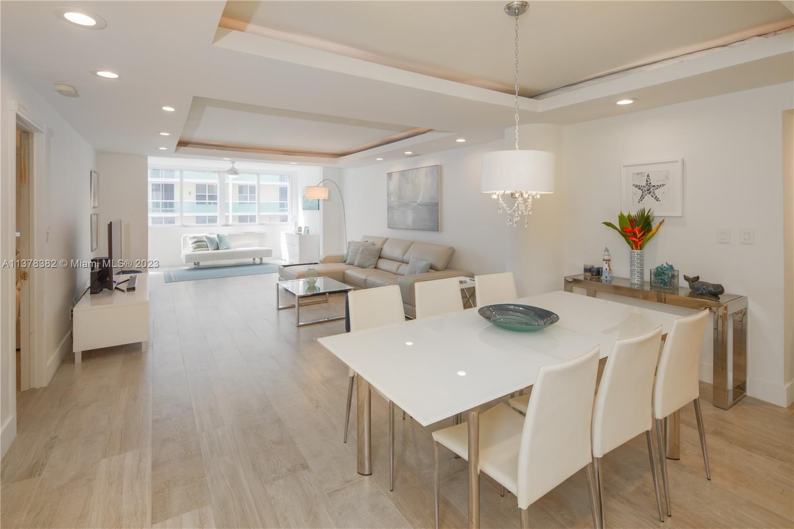 5005 COLLINS AVE, Unit 610 - 1