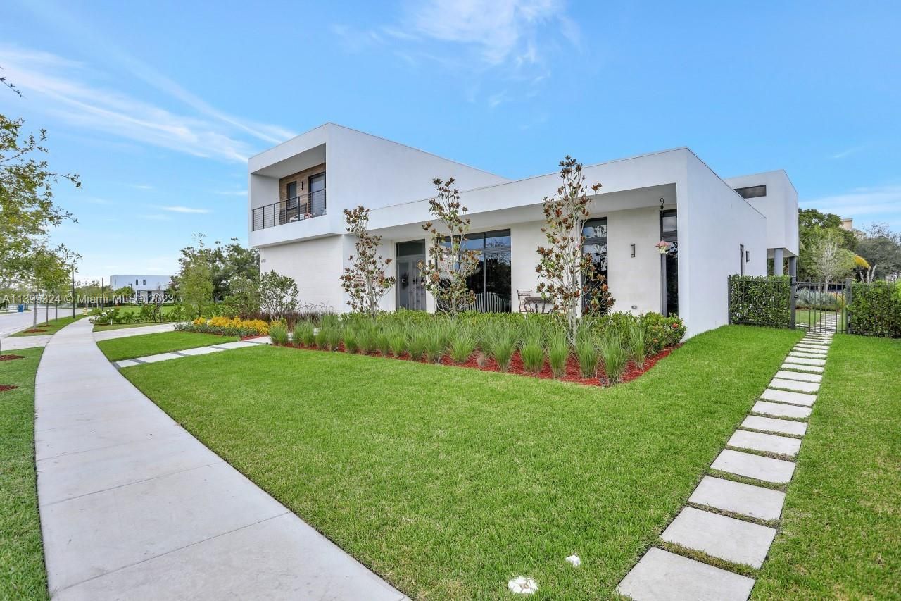 16709 Botaniko Dr N - 1