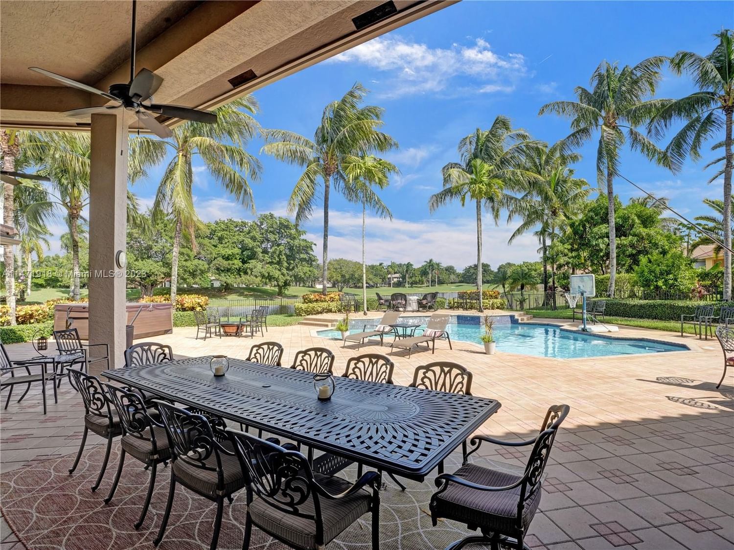 2662 Riviera Manor - 1