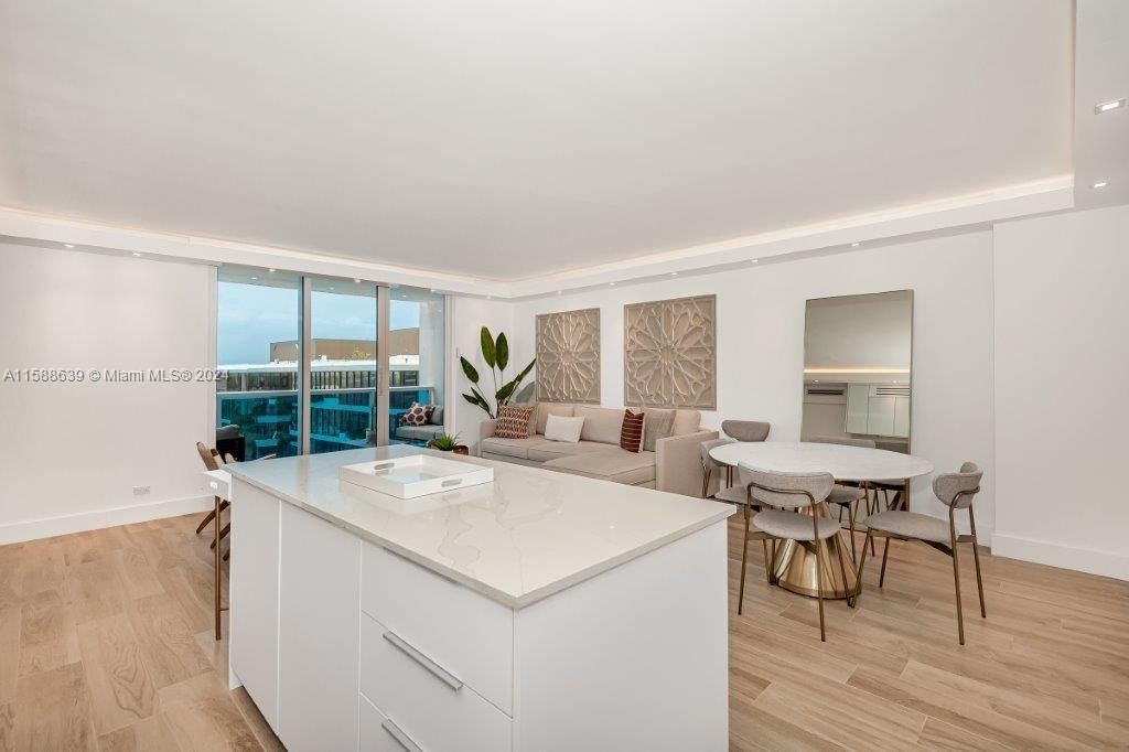 2301 COLLINS AVE, Unit 837 - 1