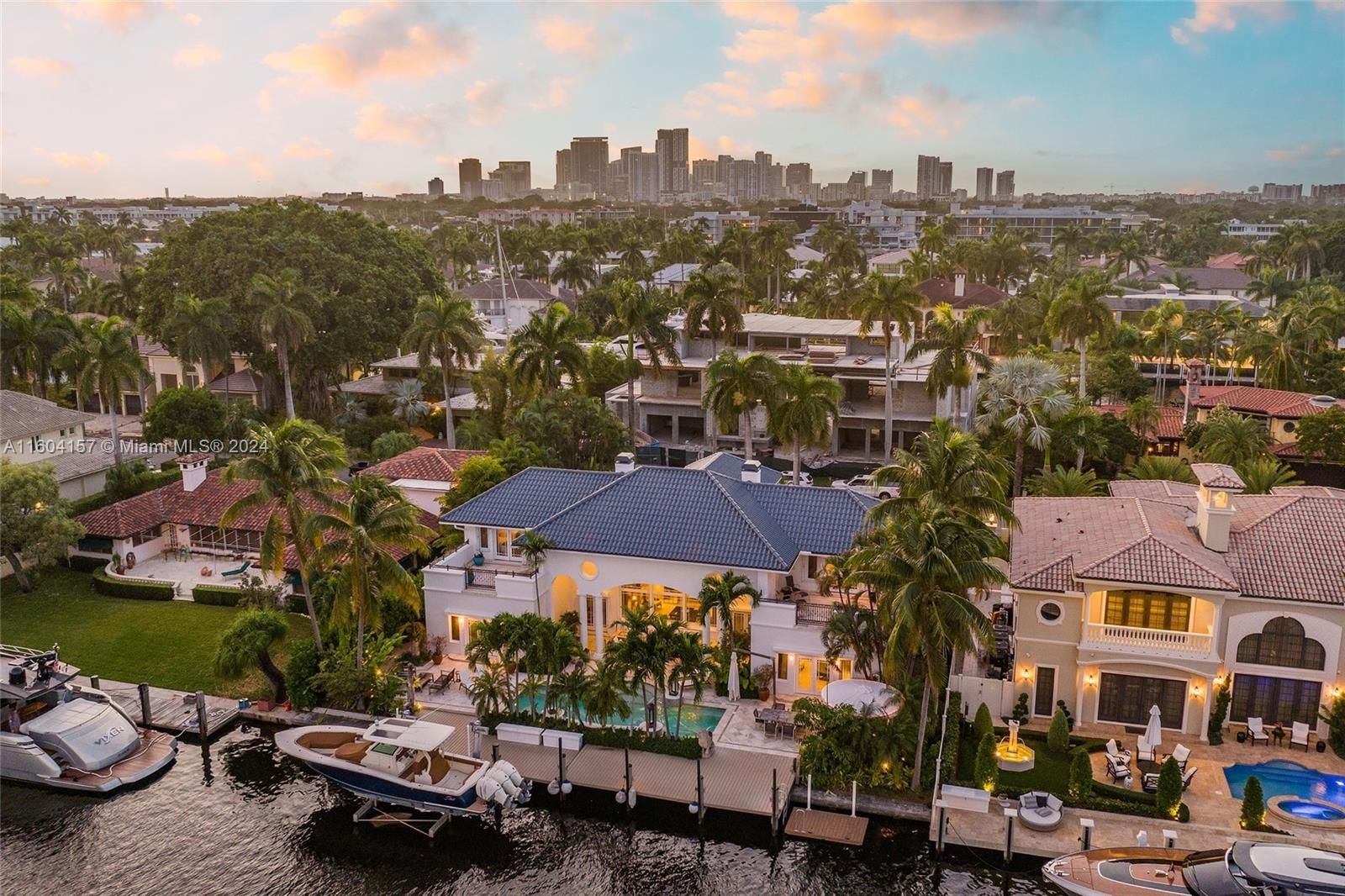 166 Royal Palm Dr - 1