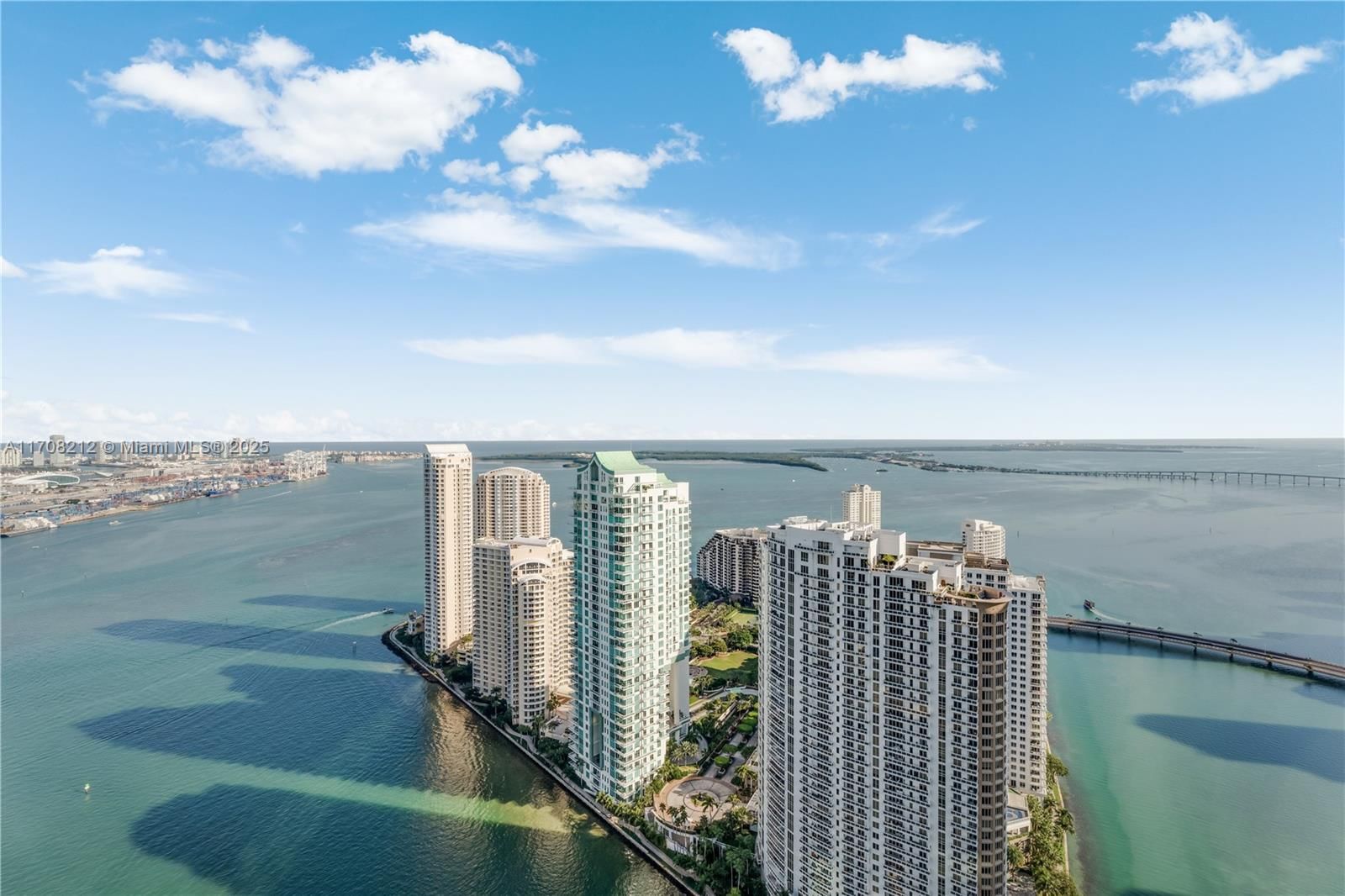 300 BISCAYNE BLVD WAY, Unit 4601 - 1