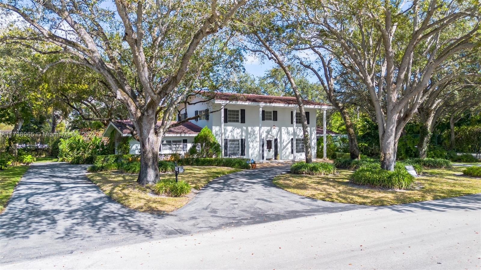 7455 SW 116th St - 1