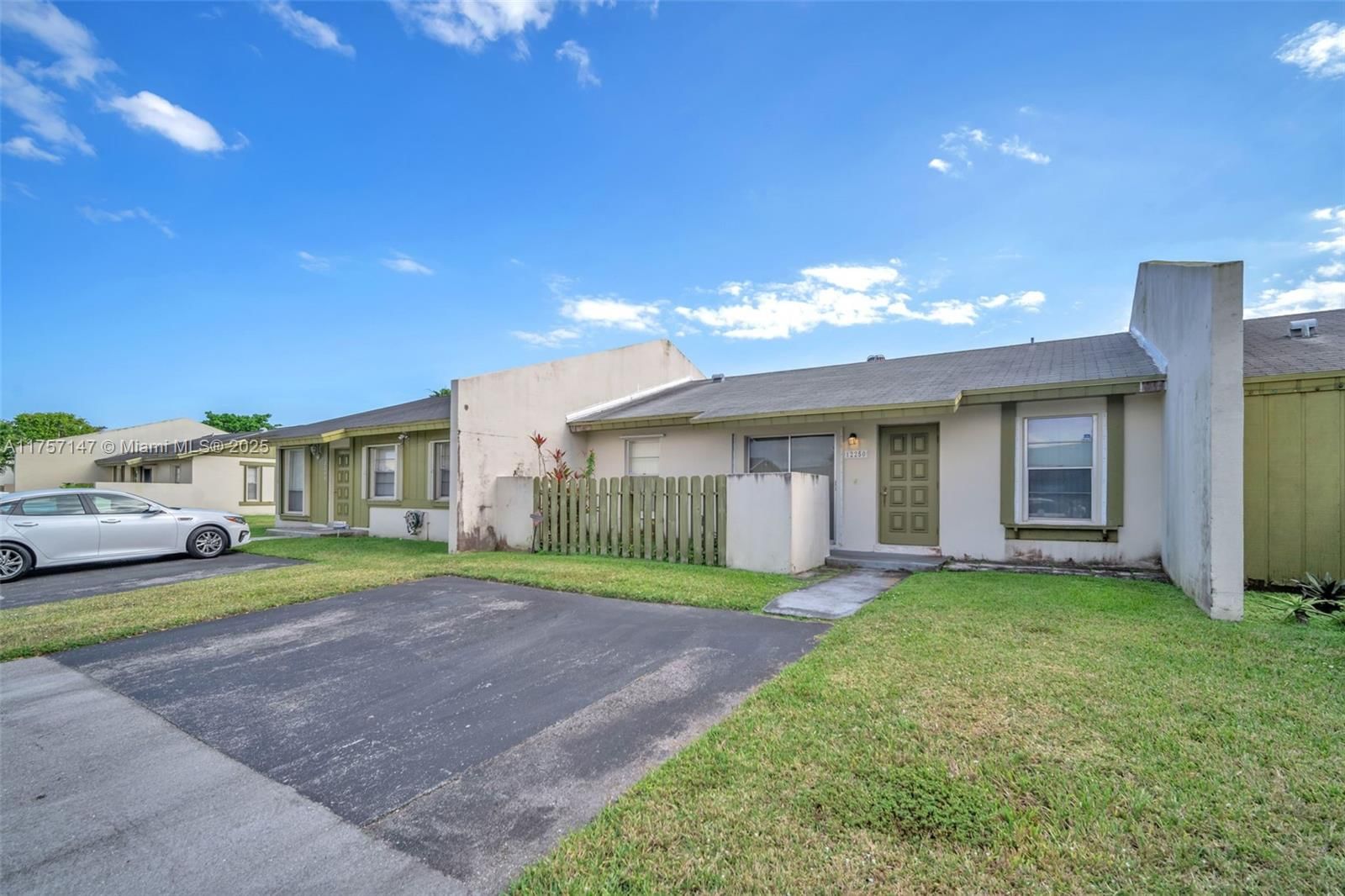 12250 SW 114TH TER - 1