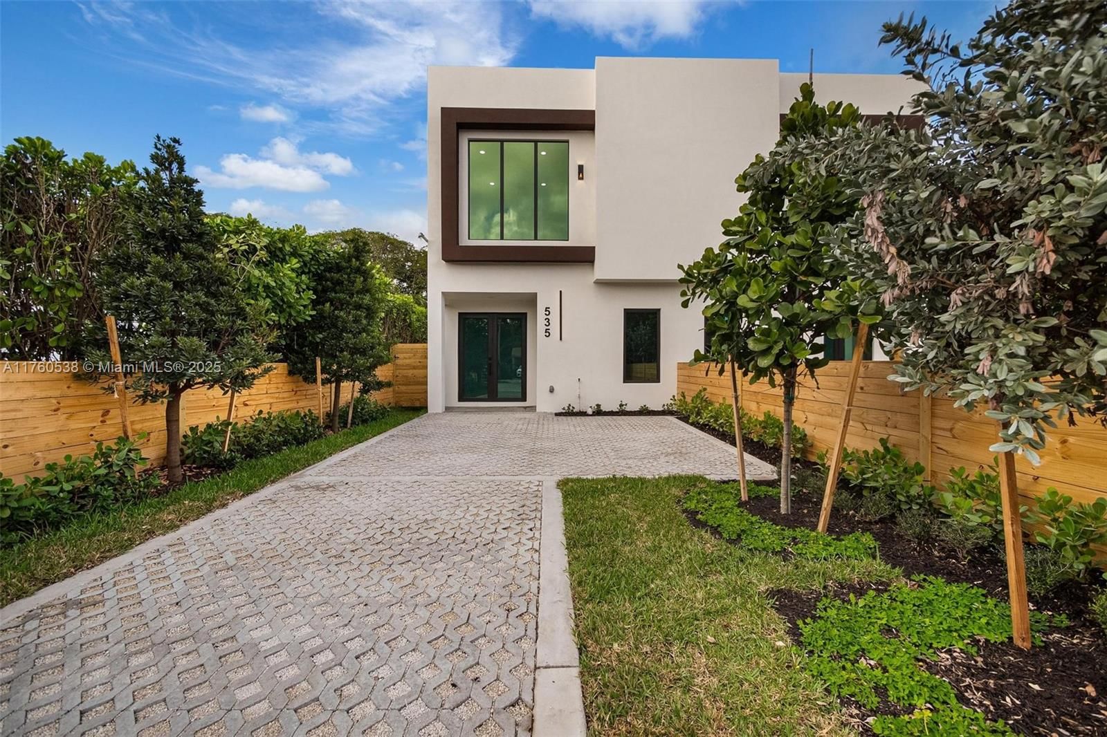 533 NW 52ND ST, Unit 533 - 1