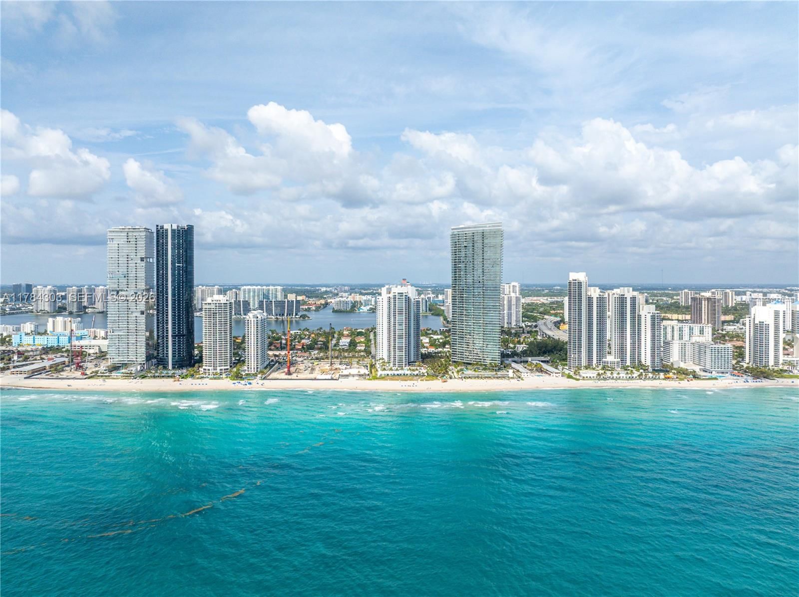 18911 COLLINS AVE, Unit 405 - 1