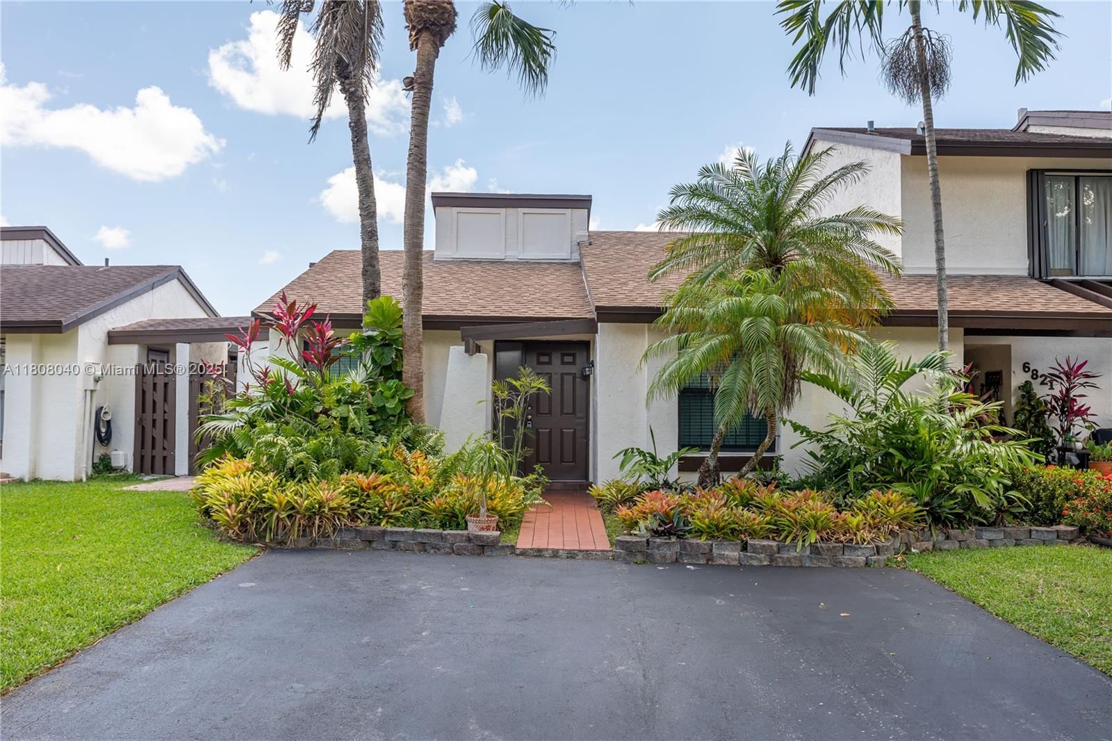 6817 SW 127th Ct - 1