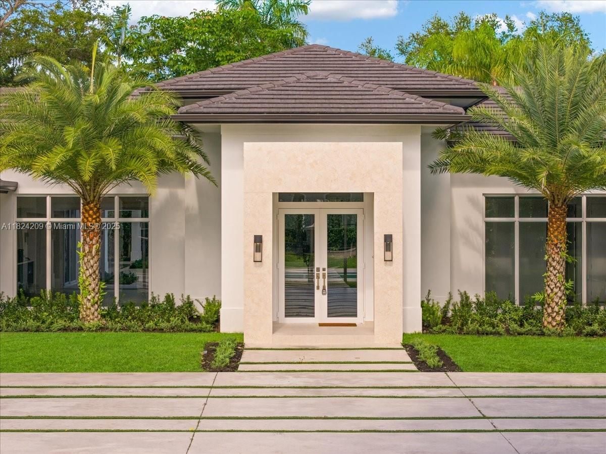 9025 SW 114th St - 1