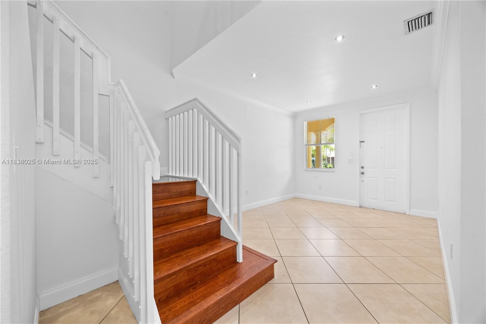 15057 SW 9th Ter - 1