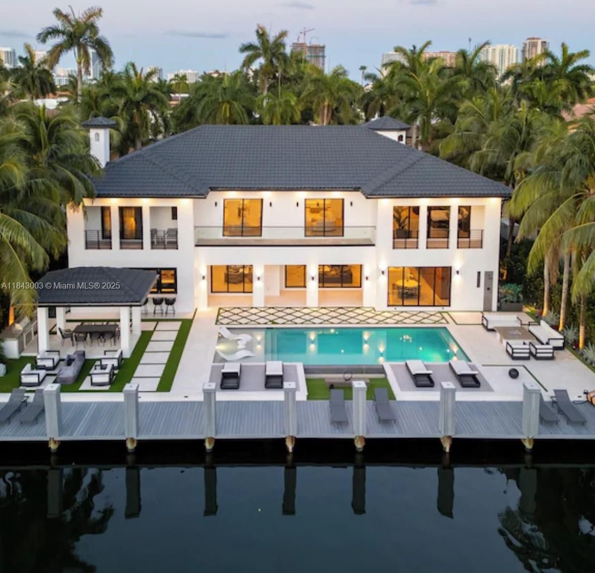 131 Royal Palm Dr - 1