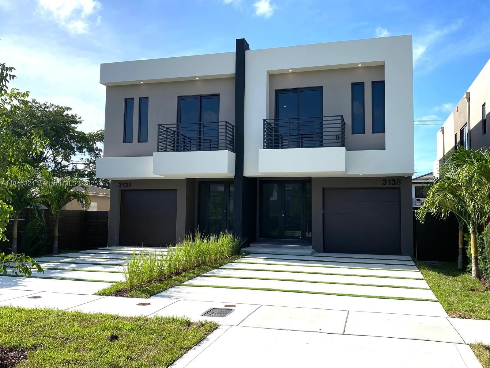 313 SW 10th St, Unit B - 1