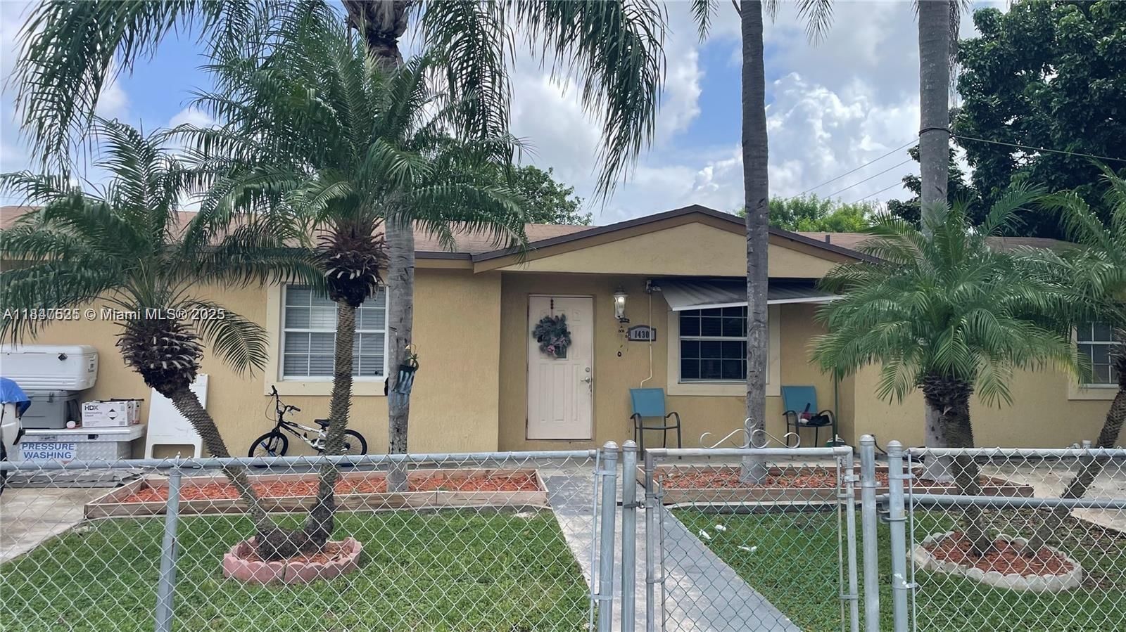 14301 SW 289th St - 1