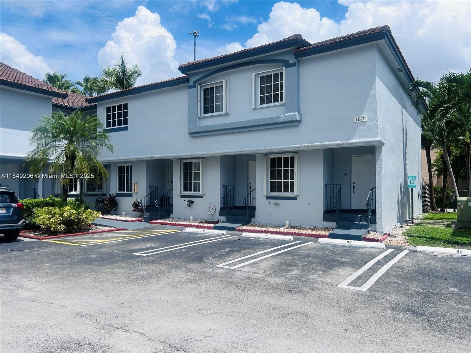 8260 NW 10th, Unit 7 - 1