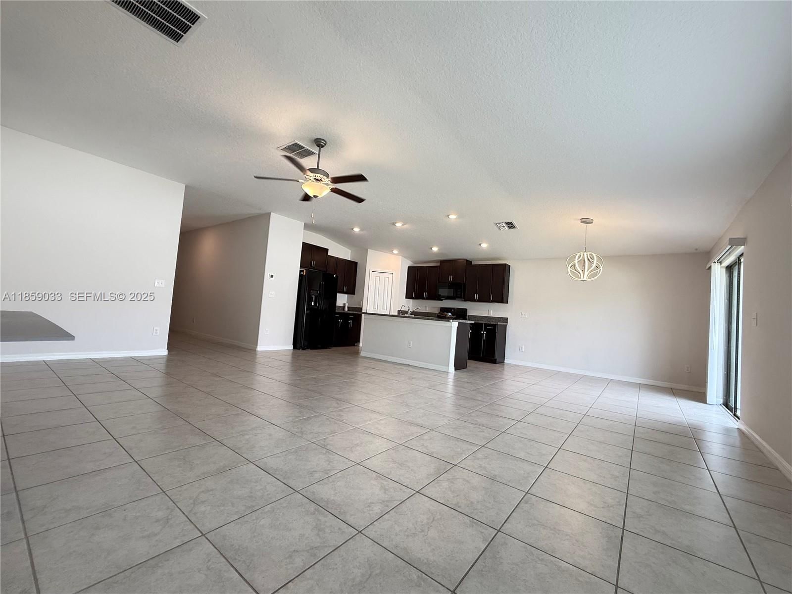 39889 Harmon Grove CT - 10