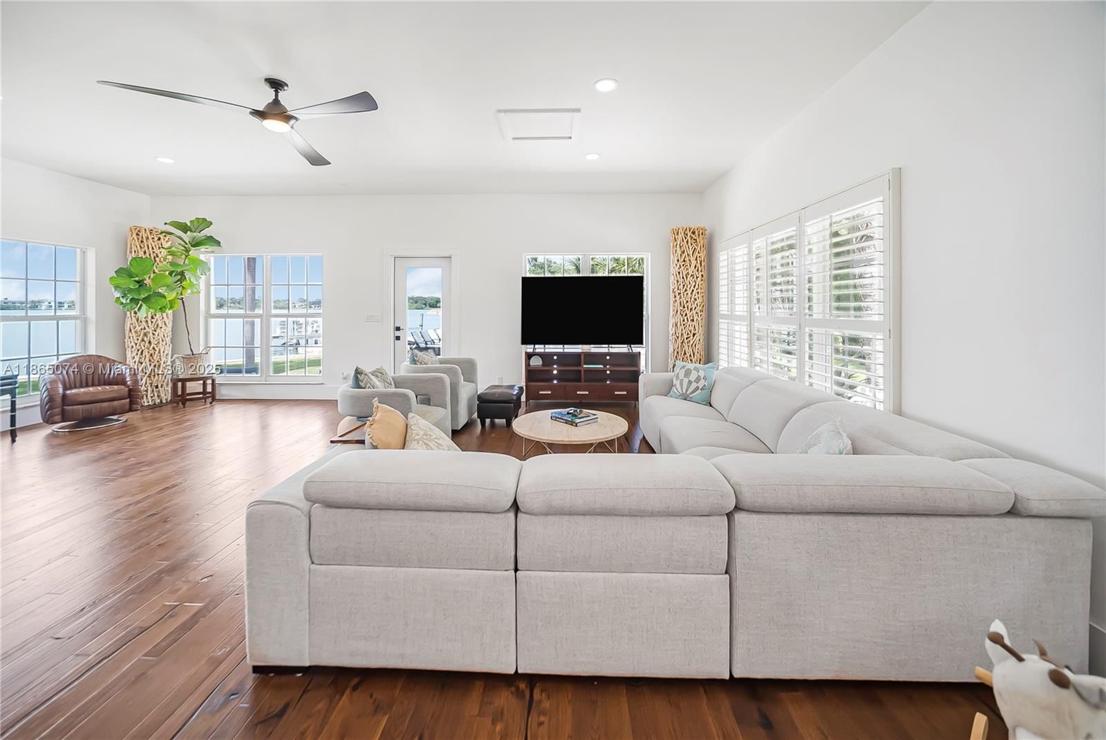 1020 Lands End Way - 25