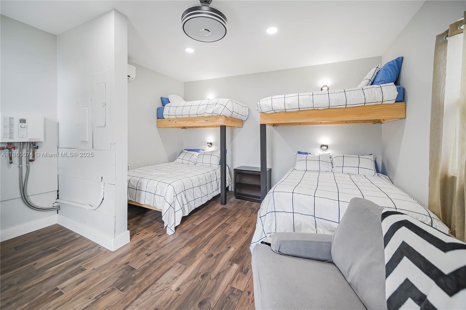 1020 Lands End Way - 45