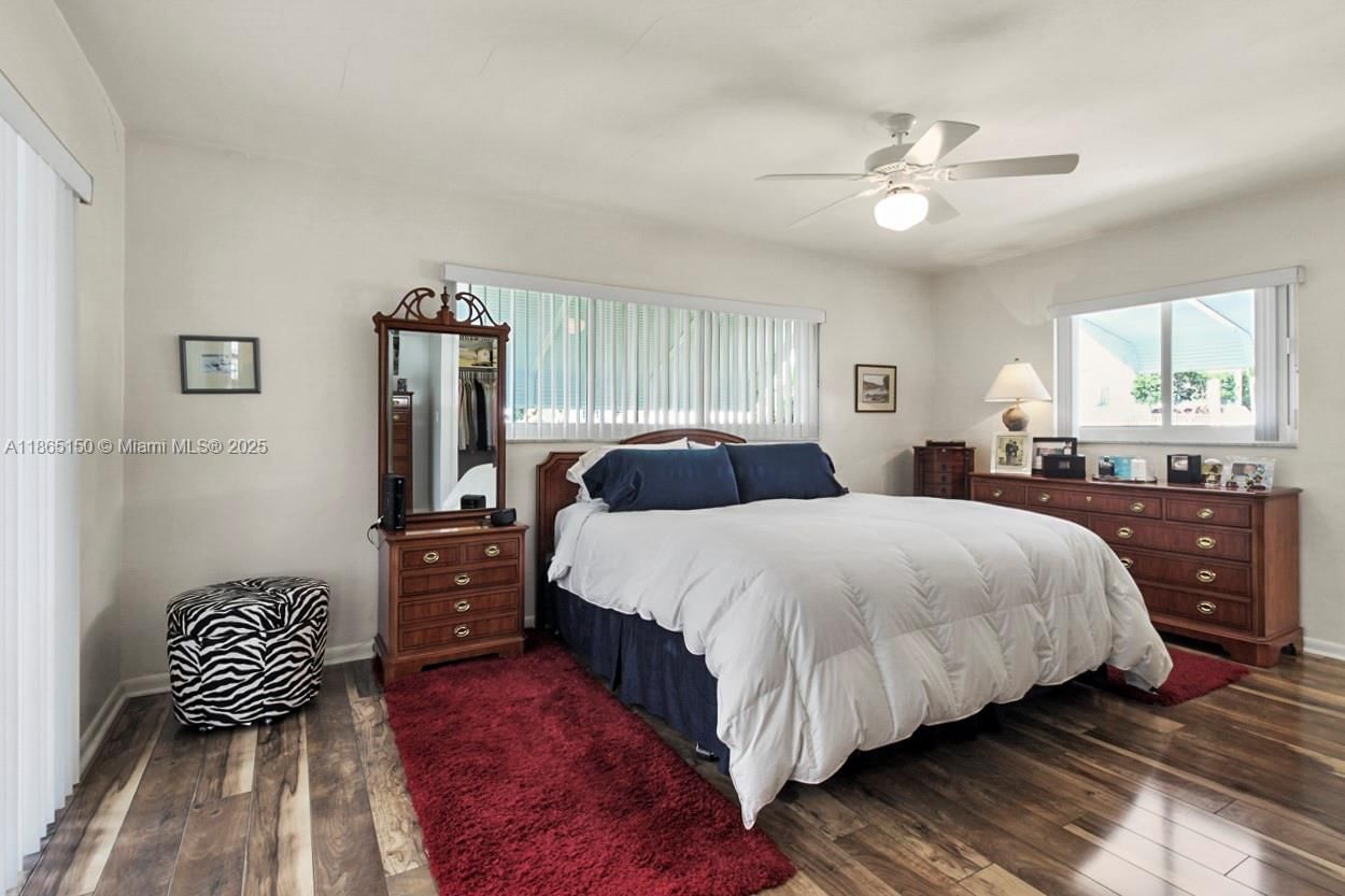 19125 Waterway Rd - 14