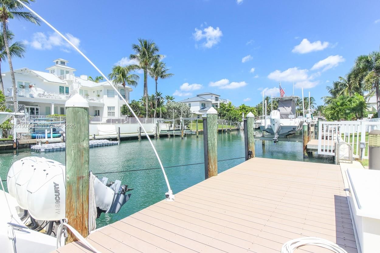 19125 Waterway Rd - 23