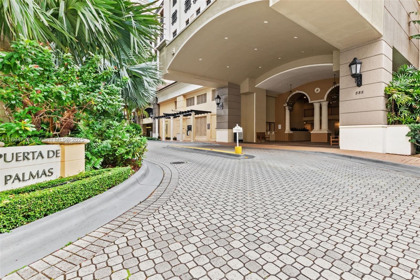 888 S DOUGLAS RD, Unit 113 - 1