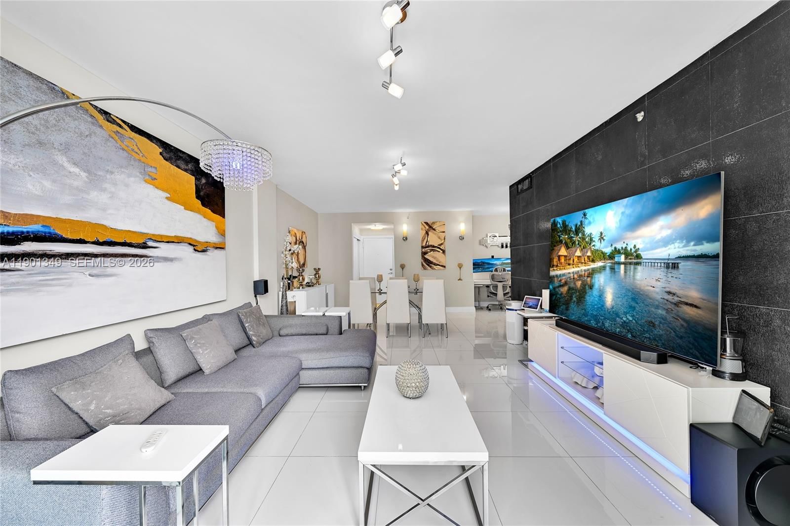 3001 S OCEAN DR, Unit 1513 - 1