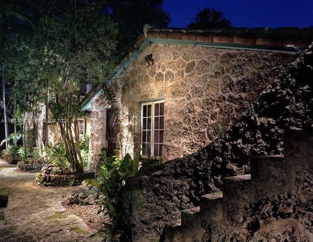 1301 Milan Ave. Cottage, Unit 1 - 1