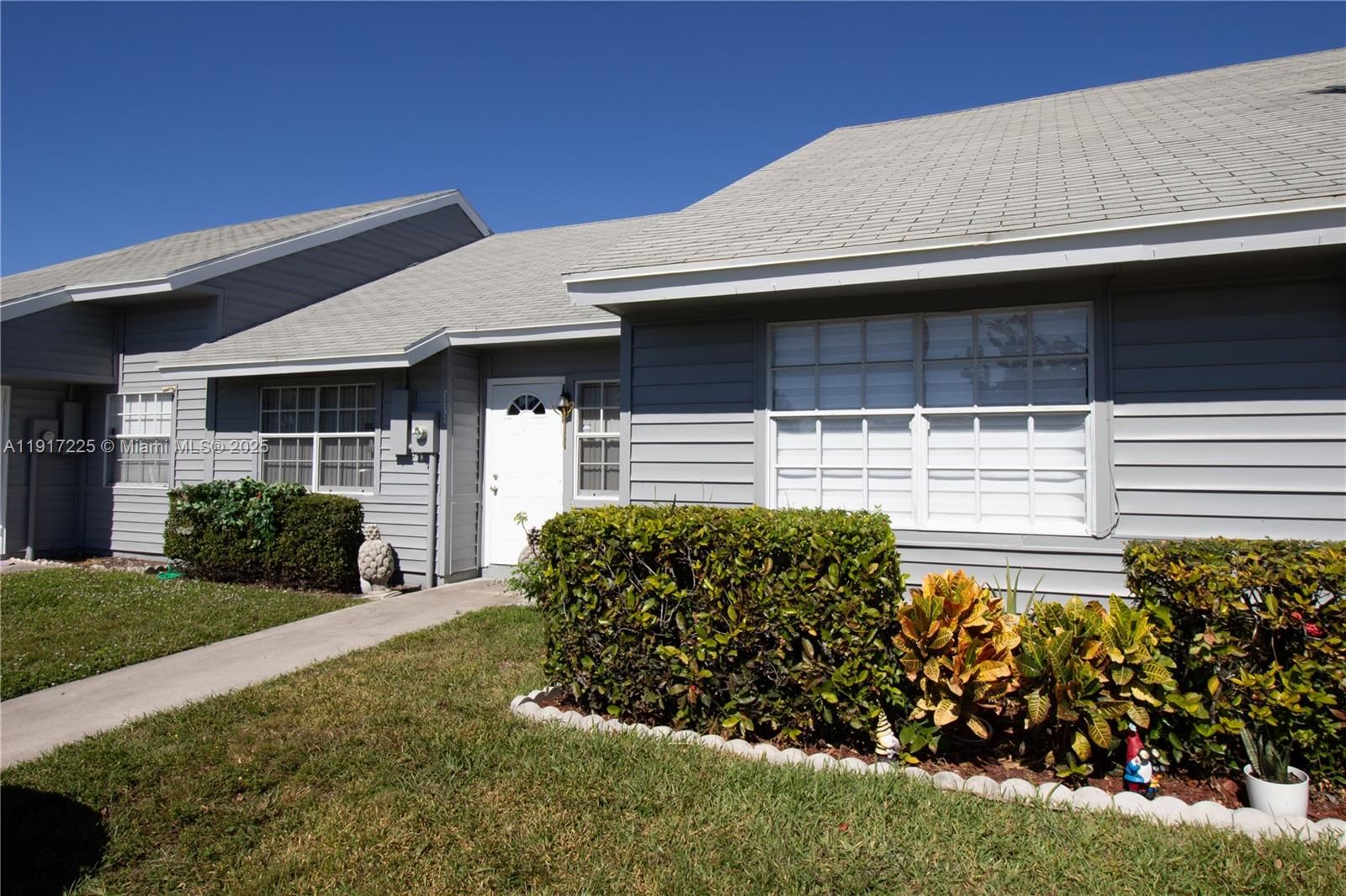 7131 Tam Oshanter Blvd - 1